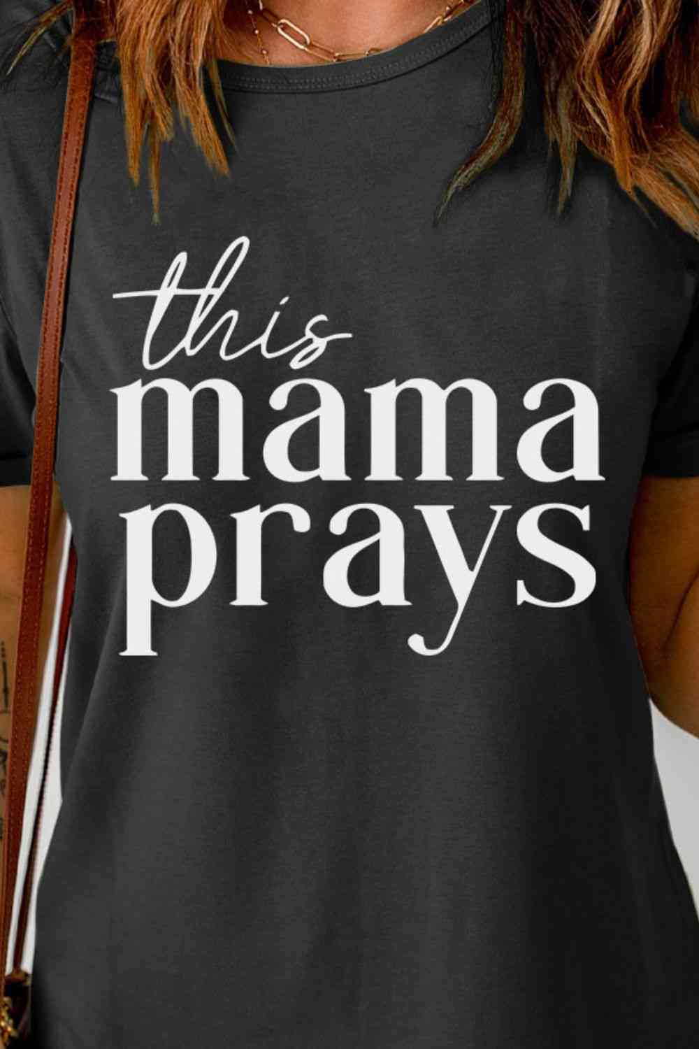 Embrace Divine Vibes with THIS MAMA PRAYS Tee! 🙏✨