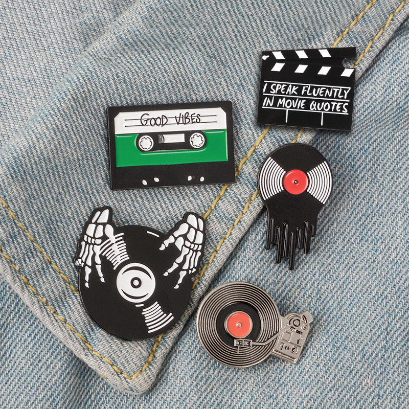 🎵 Red Label Record Player Pin | Vintage Vinyl Pin