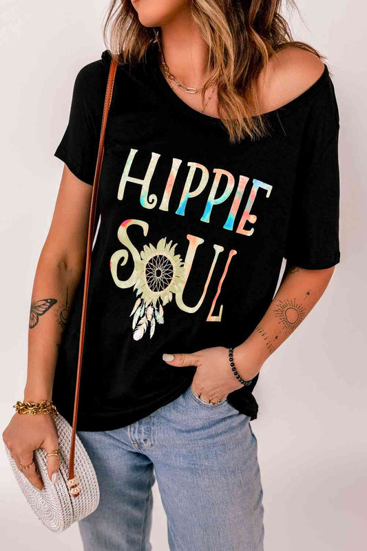 🌻 Elevate Your Vibe with Our HIPPIE SOUL Tee - Embrace Love, Peace, and Groovy Style! ✌️
