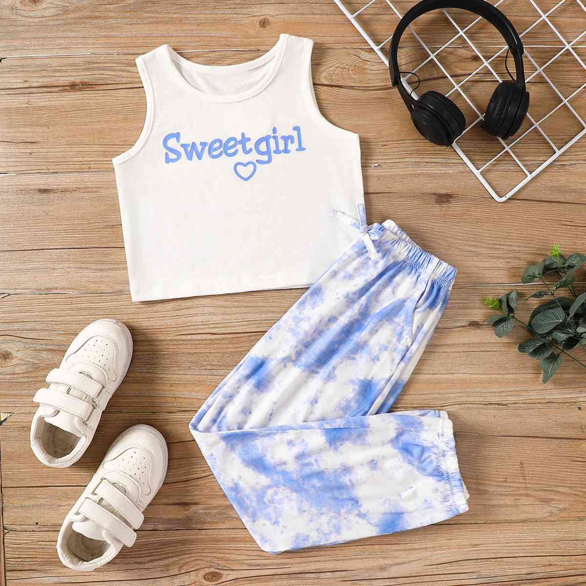 NEW YORK/SWEET GIRL Tank and Graphic Joggers Set