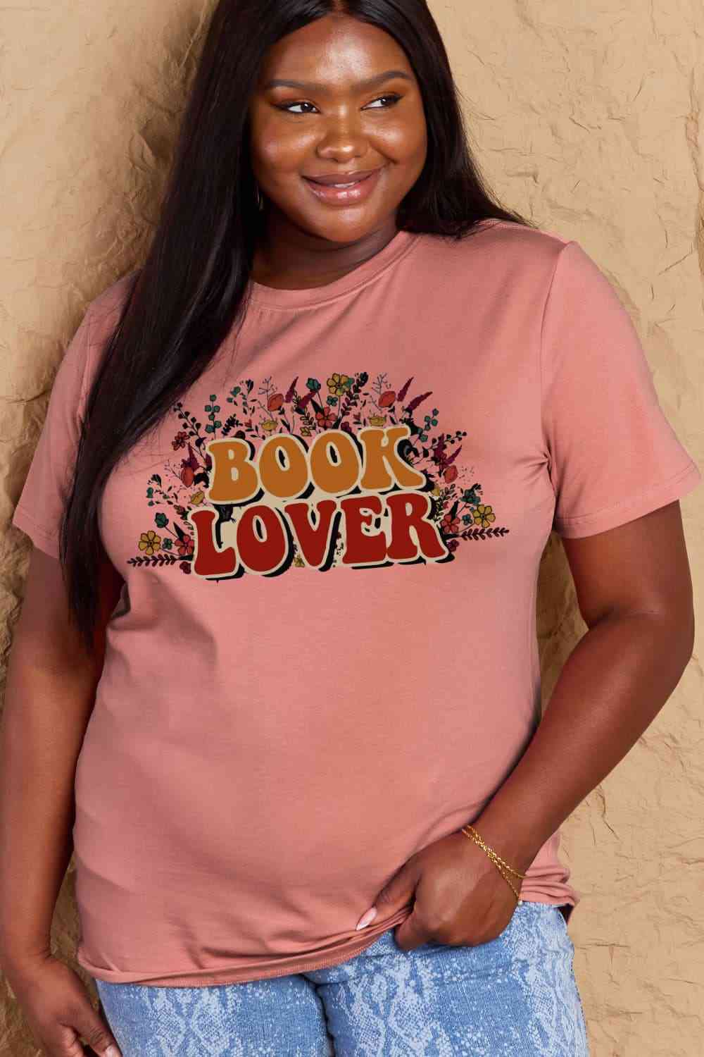 📚 BOOK LOVER Tee – Bloom into Reading Bliss! 🌸