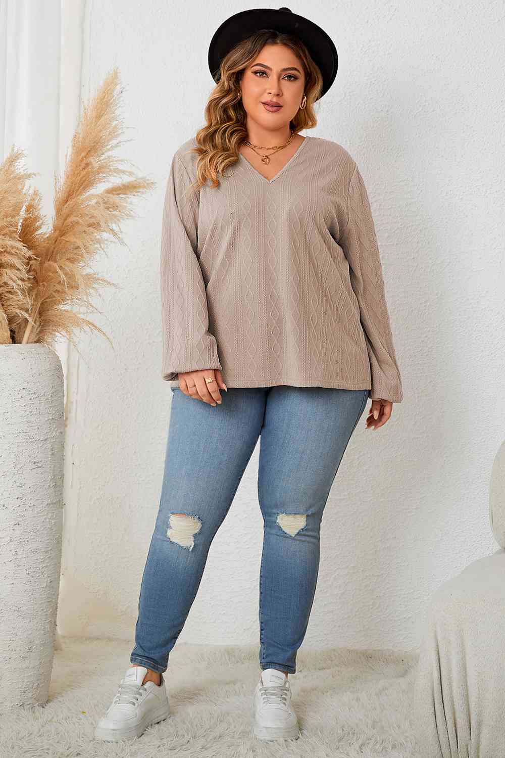 Plus Size Lace Detail V-Neck Long Sleeve Blouse