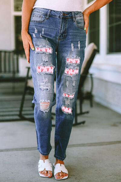 Faded Heart Pattern Distressed Straight Jeans